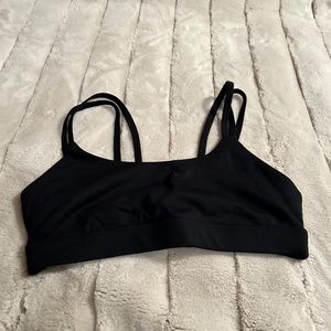 *BLACK FRIDAY SALE* Alo Black Double Strap Sports Bra, Size Small